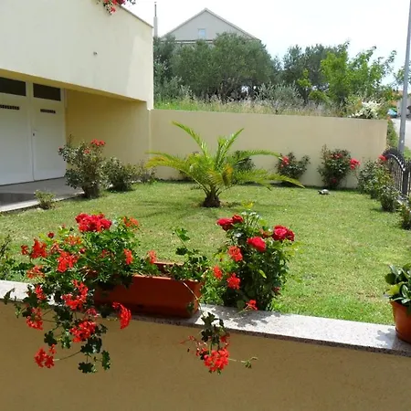 In With Sea Views, Balcony, Air Conditioning, Wifi 566-2 Appartement