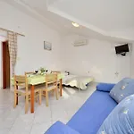 In With Sea Views, Balcony, Air Conditioning, Wifi 566-2 Apartamento Drage