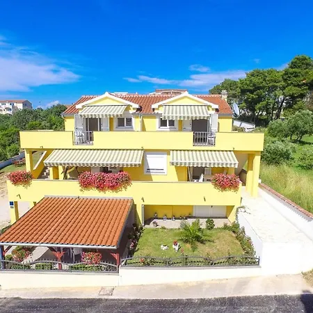 In With Sea Views, Balcony, Air Conditioning, Wifi 566-2 Daire *