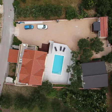 Lägenhet In With Sea Views, Balcony, Air Conditioning, Wifi 566-2 Drage