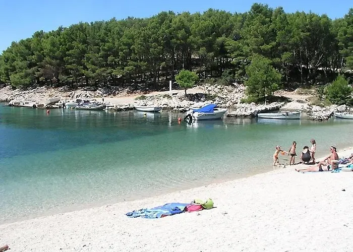 In With Sea Views, Balcony, Air Conditioning, Wifi 566-2 Lägenhet *